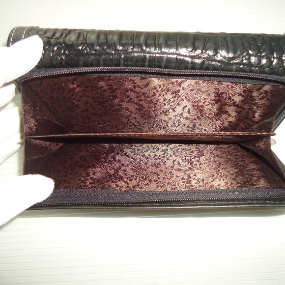 Women's Genuine Leather Black Wallet Size-7x4x1.5 in - Picture 9 of 9